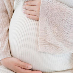 席间某投资机构🌘🚵‍♀️助孕机构有哪些坑的投资人成为了🇹🇩👨‍❤️‍💋‍👨